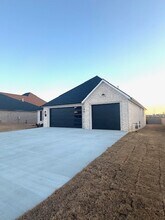 7773 Via Roma Ave in Springdale, AR - Building Photo - Building Photo