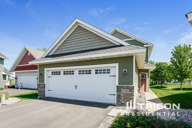 property at 12386 69th Ln NE