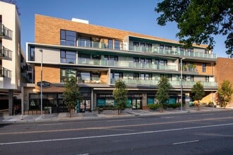 Junction Santa Monica in Santa Monica, CA - Building Photo - Building Photo