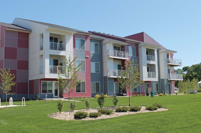Grand Arbor Reserve in Verona, WI - Building Photo