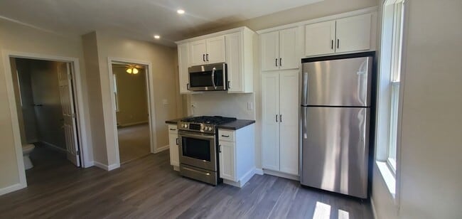 property at 86 Pinehurst Ave