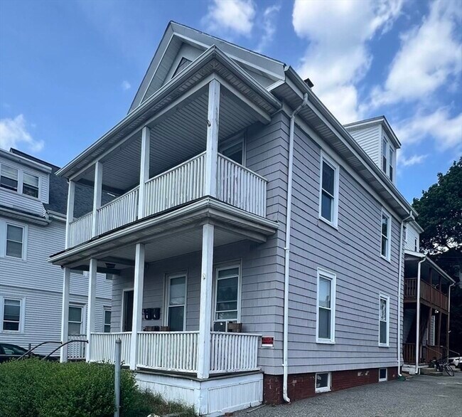 property at 543 Broadway
