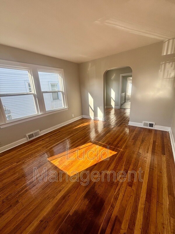 328 Cecil Ave in Louisville, KY - Building Photo - Building Photo