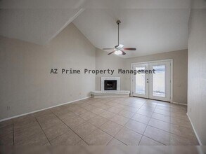 2127 E 10th St in Tempe, AZ - Foto de edificio - Building Photo