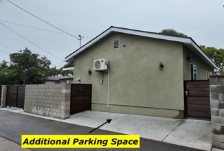 14962 Lambert Rd, Unit 14960 in Whittier, CA - Building Photo - Building Photo