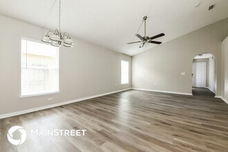 1551 Herring Ln in Clermont, FL - Foto de edificio - Building Photo