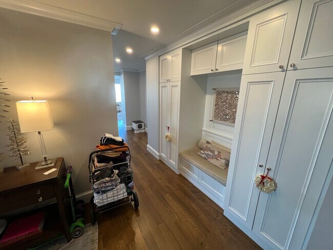 85 E India Row, Unit 37ABC in Boston, MA - Building Photo - Building Photo
