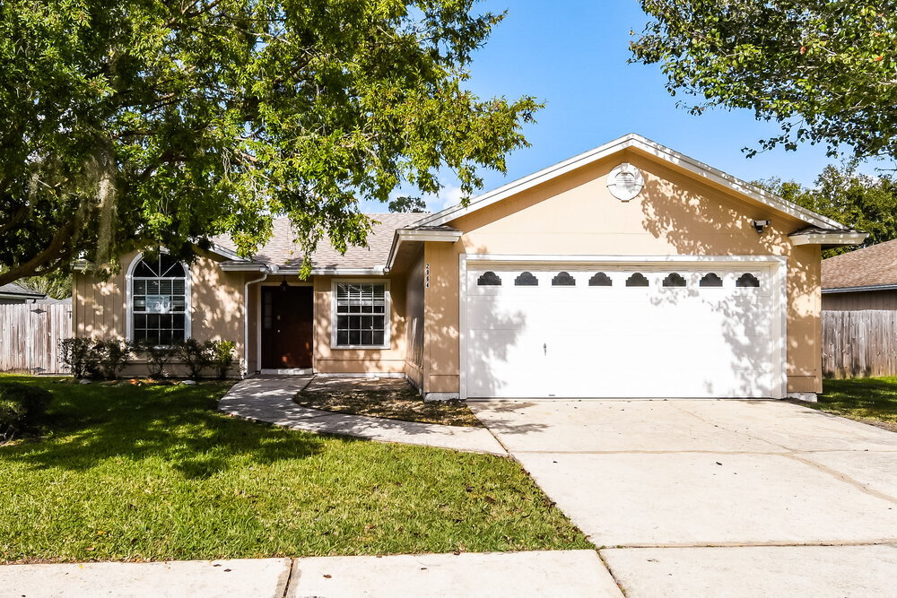 2964 Biloxi Trail in Middleburg, FL - Building Photo