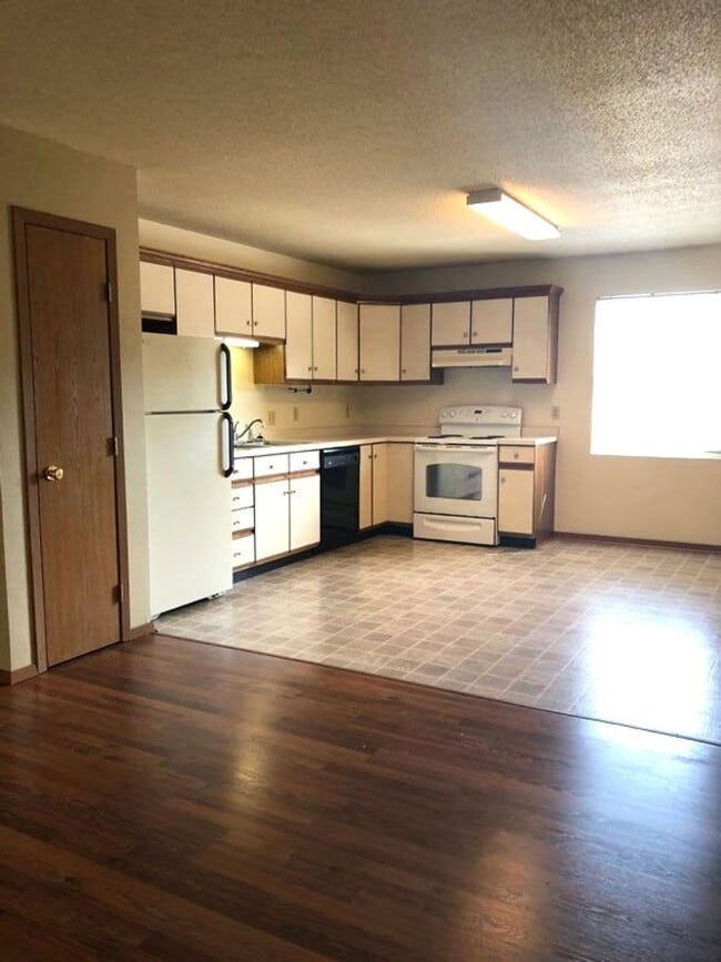 4816 Kappus Dr in Eau Claire, WI - Building Photo - Building Photo