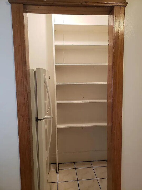 5836 N Glenwood Ave in Chicago, IL - Building Photo