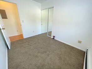 8607 Vernon St in Anchorage, AK - Building Photo - Building Photo