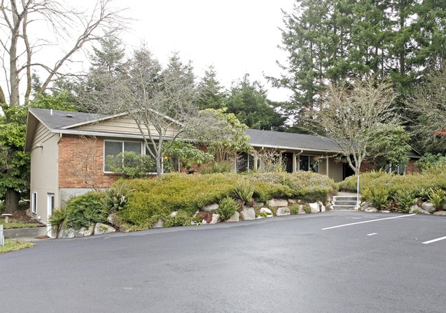 17610-17630 96th Pl SW in Vashon, WA - Foto de edificio - Building Photo