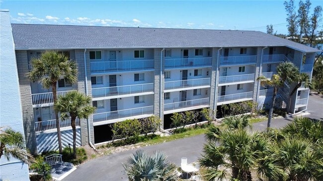 1401 S McCall Rd in Englewood, FL - Building Photo - Building Photo
