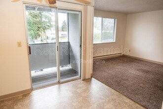 302-163 163 St Ct E in Tacoma, WA - Building Photo - Building Photo