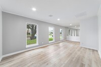 7635 Troulon Dr in Houston, TX - Building Photo - Building Photo