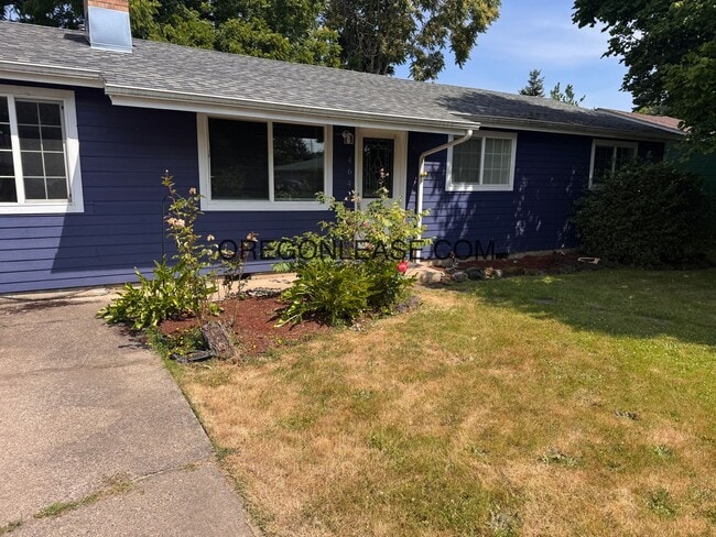 4641 Scenic Dr in Eugene, OR - Building Photo - Building Photo