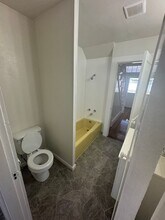 400 W Main St in Mascoutah, IL - Building Photo - Building Photo