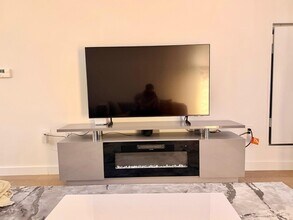 25 Park Ln S in Jersey City, NJ - Building Photo - Building Photo