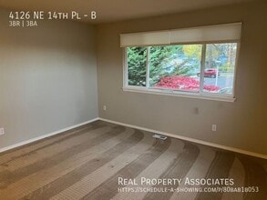 4126 NE 14th Pl in Renton, WA - Building Photo - Building Photo