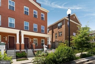 1227 Wynton Pl NE in Washington, DC - Foto de edificio - Building Photo
