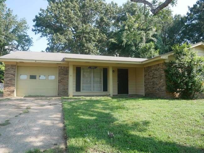 property at 5850 Cherokee Dr