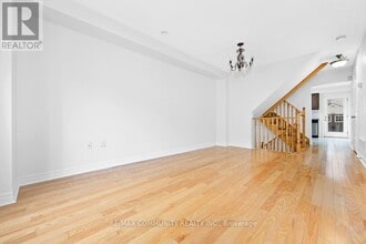 25 Kawneer Terrace in Toronto, ON - Building Photo - Building Photo