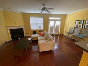 Room in Townhome on Altha St in Raleigh, NC - Building Photo - Building Photo