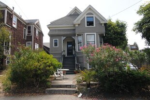 1916-1918 Haste St Apartments