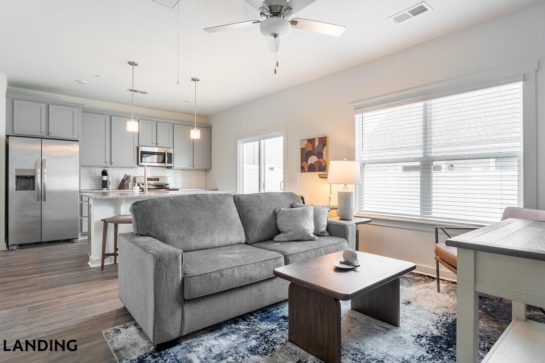 3164 Mulberry Blvd, Unit 283 in Port Wentworth, GA - Foto de edificio