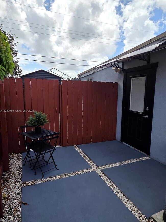 property at 1310 N 70th Way