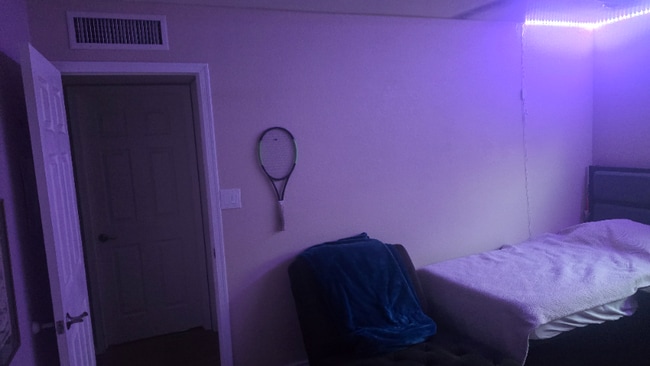 8755 E Sage Dr in Scottsdale, AZ - Foto de edificio - Building Photo