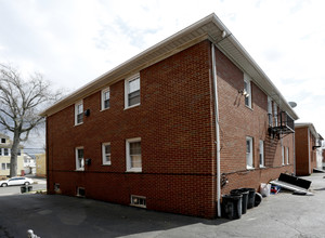 353 Williamson St in Elizabeth, NJ - Building Photo - Building Photo