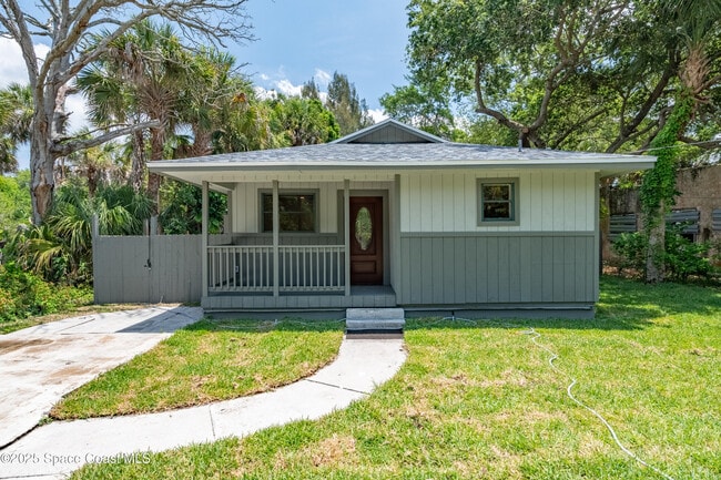 property at 1919 Poinsetta Blvd