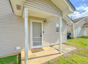 306 Belmont Rd in Tallahassee, FL - Building Photo - Building Photo