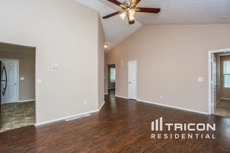 4995 Windsor Downs Ln in Decatur, GA - Building Photo - Building Photo