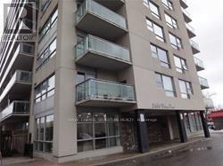 2464 Weston Rd in Toronto, ON - Building Photo