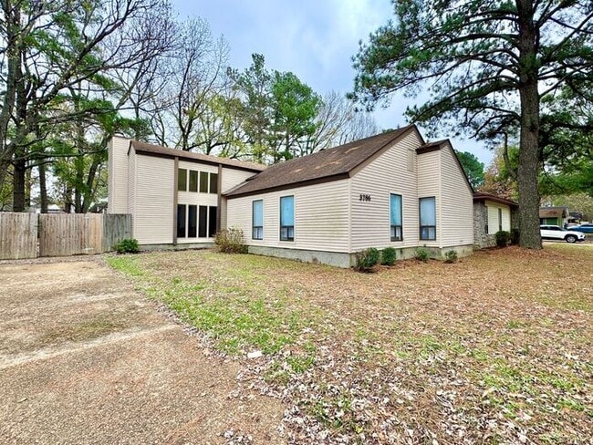 property at 3786 Tchulahoma Rd