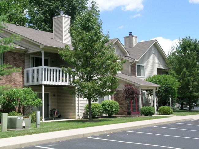 Whispering Pines in Batavia, OH - Building Photo - Building Photo
