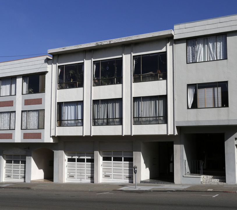 410 Taraval St in San Francisco, CA - Building Photo