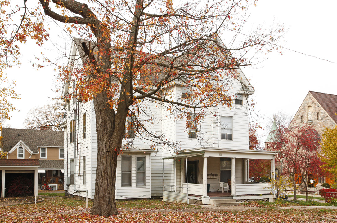 419 N State St in Ann Arbor, MI - Foto de edificio