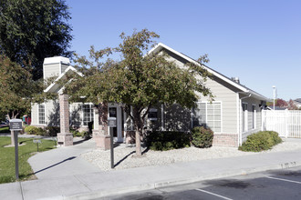 Canyon Park in Sandy, UT - Foto de edificio - Building Photo