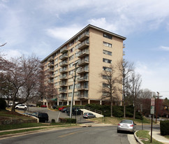 Boling Brook Towers Apartments