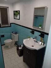 7300 Byron Ave in Miami Beach, FL - Building Photo - Building Photo