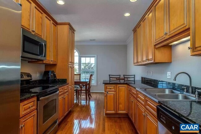 3066 Crystal Spring Ln in Harrisonburg, VA - Building Photo - Building Photo