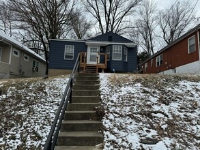 7030 Emma Ave in Jennings, MO - Building Photo - Building Photo