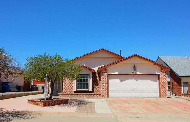 property at 4517 Loma Canada Ct
