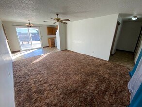 421 Summit Dr in Riverton, WY - Building Photo - Building Photo