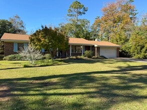 222 Knox Dr in Morehead City, NC - Building Photo - Building Photo