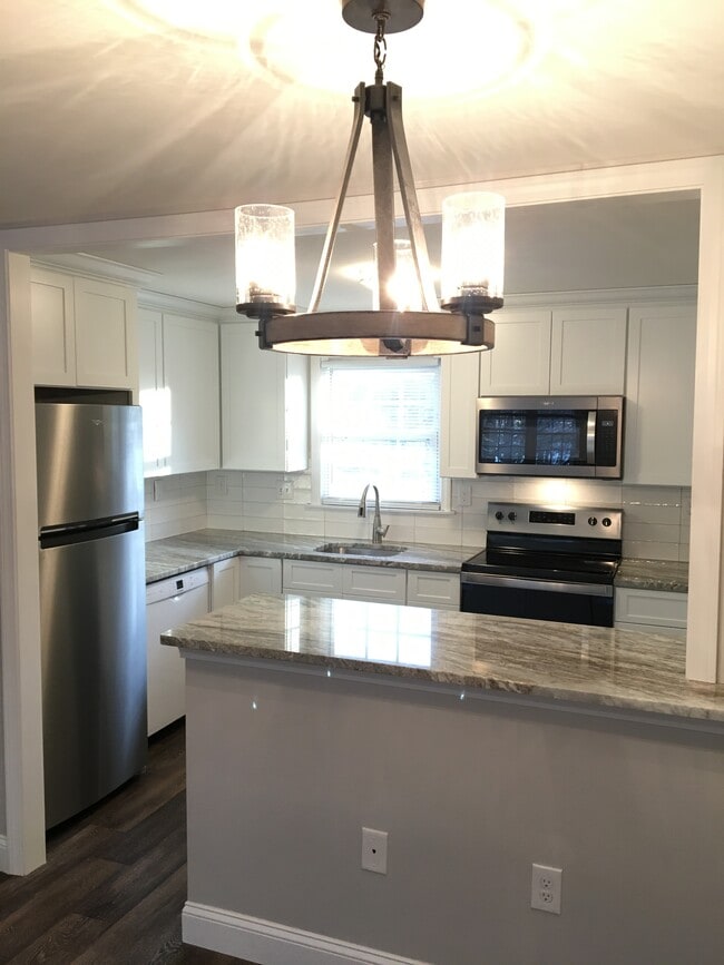 property at 37 Grandview Dr