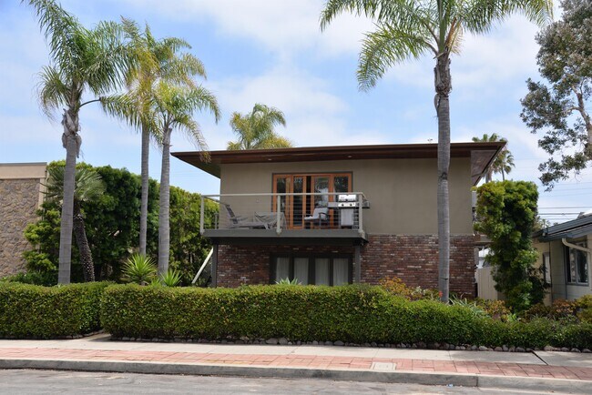 4882 Muir Ave, Unit 4882 in San Diego, CA - Building Photo - Building Photo